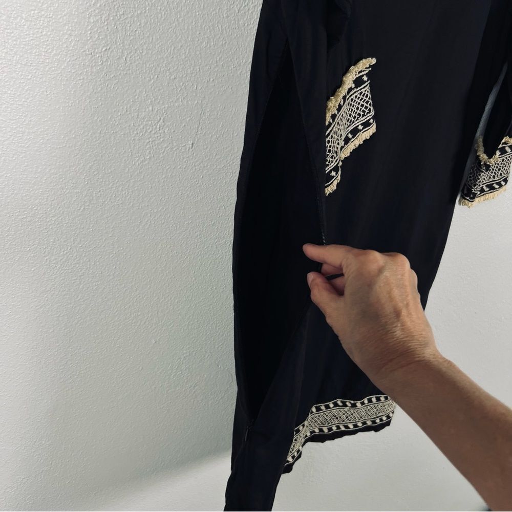 Gretchen Scott Cotton Embroidered Mini Dress in Fringe Binge Boho Size Medium - Picture 4 of 10